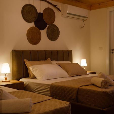 Guva Guest House Gjirokastër Eksteriør billede